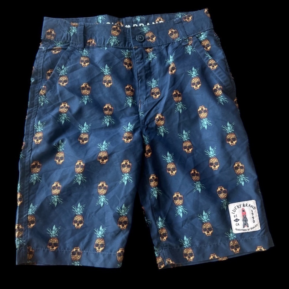Lucky brand, boys board shorts size 12 perfect condition - Picture 14 of 14